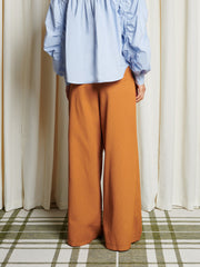 <b> Ghospell </b> Jack Pleat Trousers